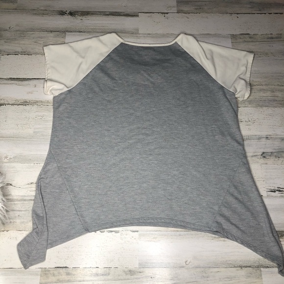 Earl Jeans shirt size 2X short sleeve flowy gray - Picture 6 of 6